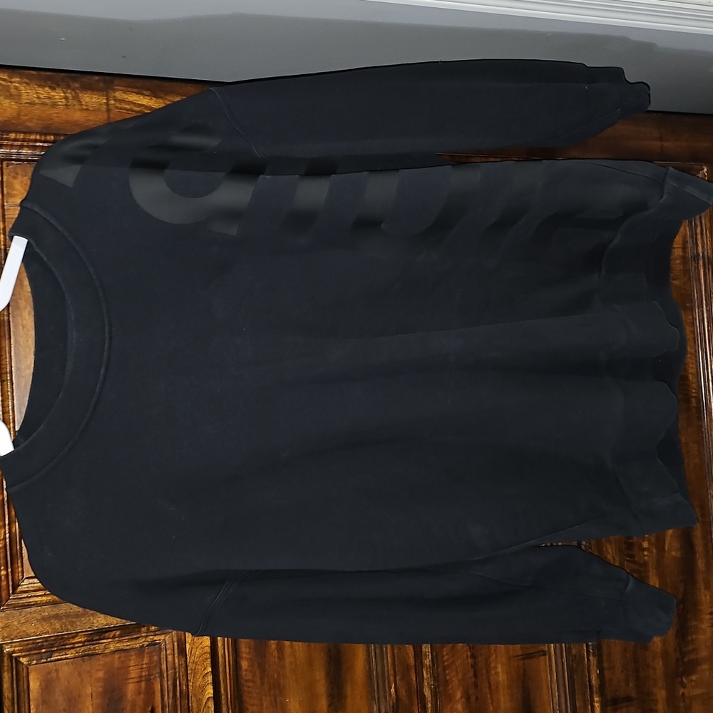 Lululemon Womens Black Spellout Crewneck Sweatshirt. #Black Sz 8!!